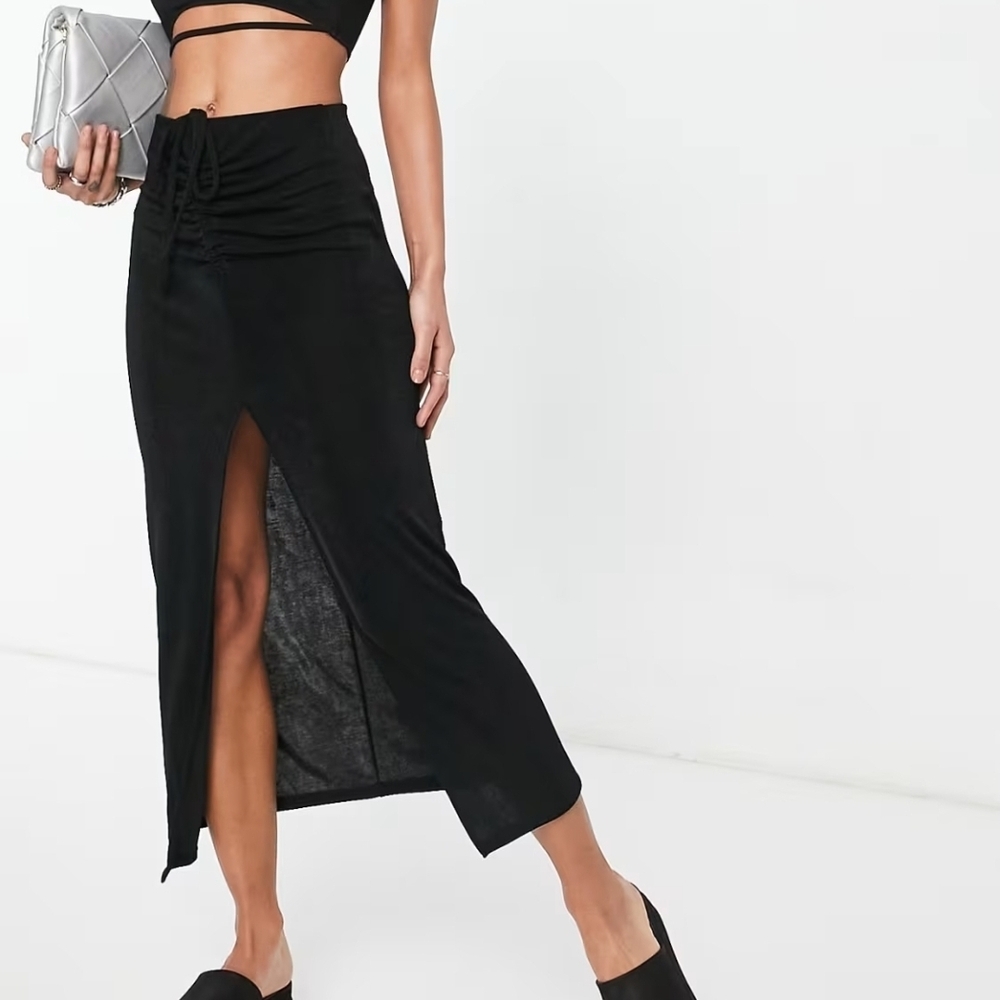 Bershka Black Midi Skirt with Front Slit Size S